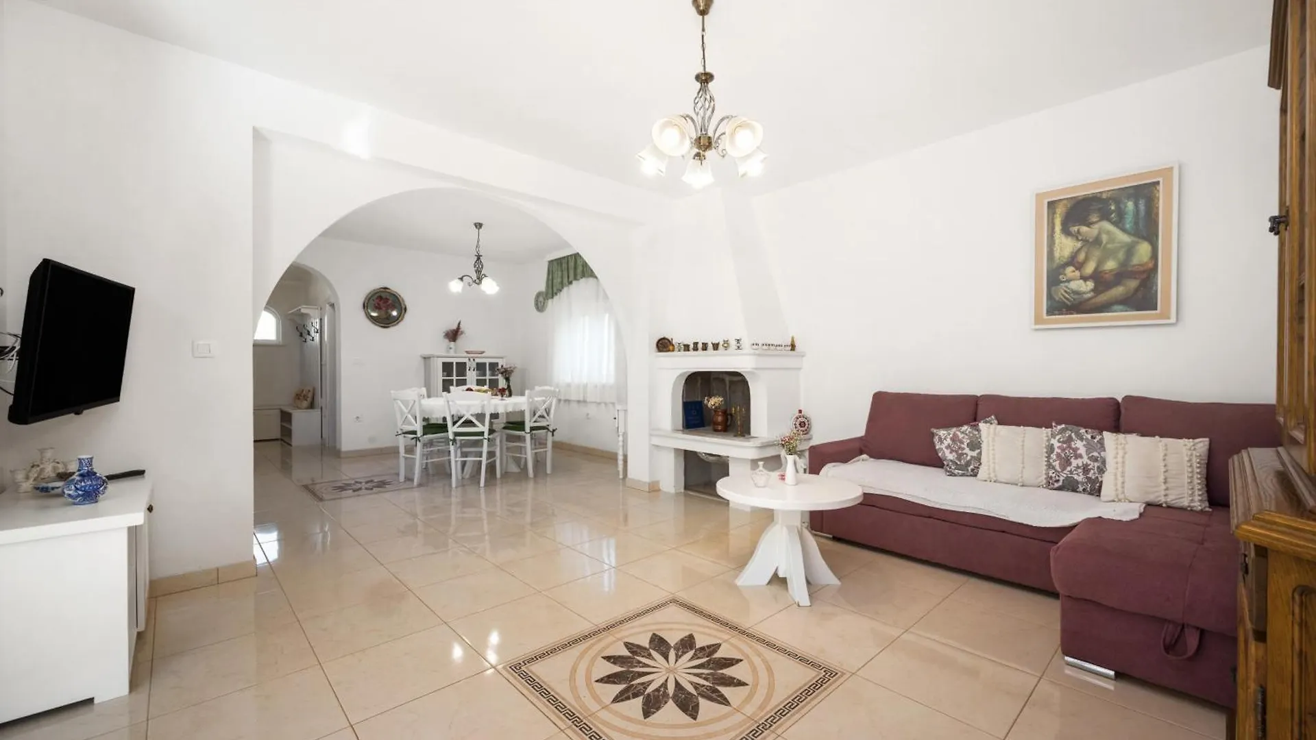 Villa Laura In Medulin For 8 Persons Only 1.5 Km From The Beach 0*,